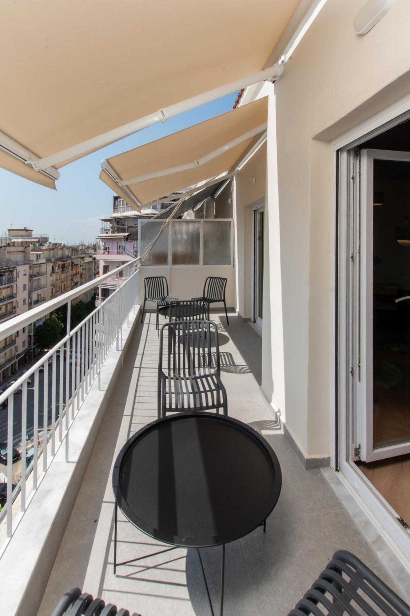 Tinker's Urban Penthouse Apartament Salonic